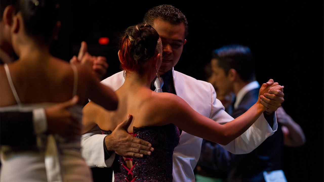 Social Dancing for Absolute Beginners from Negombo