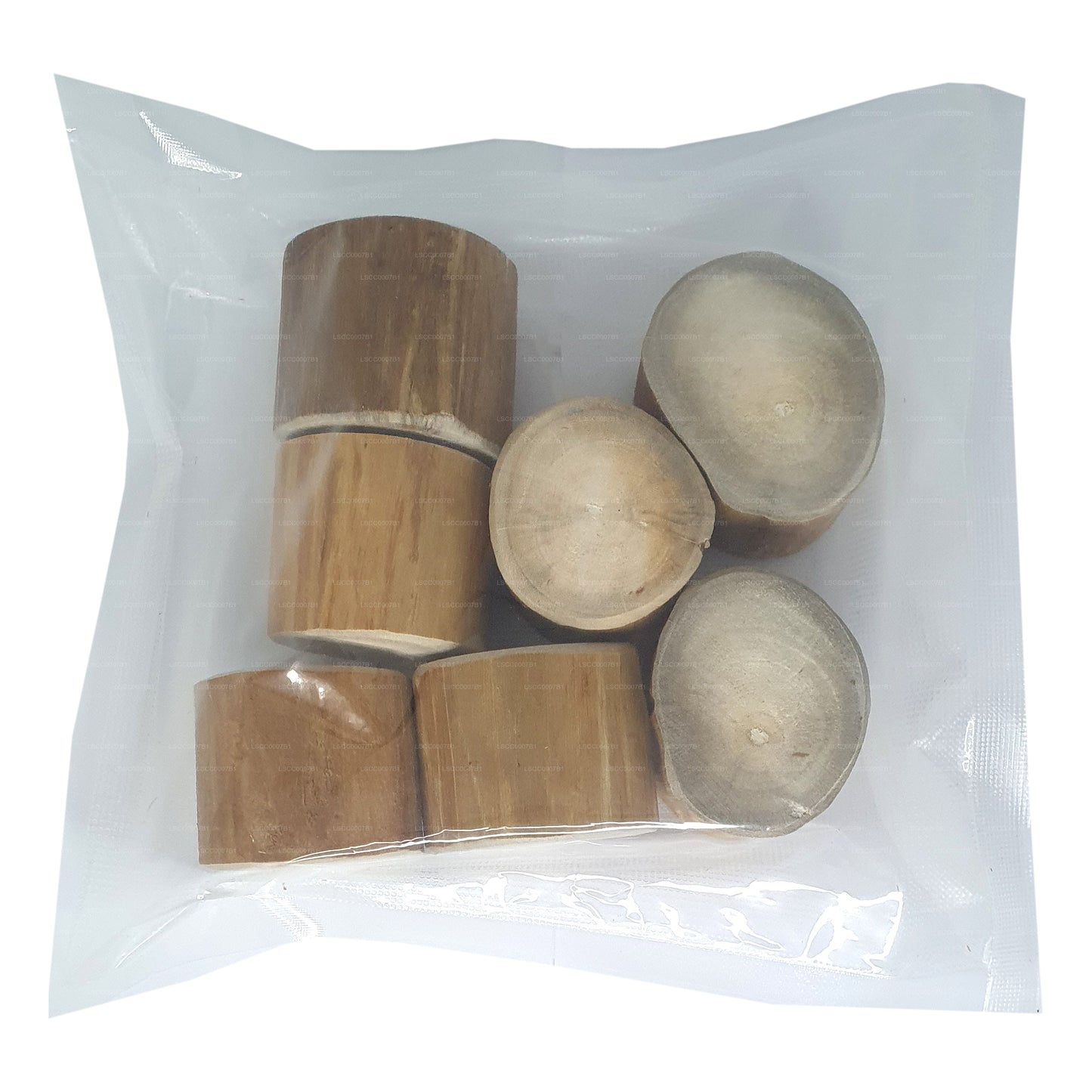 <p>Lakpura Ceylon Cinnamon Wood Chunks can be added to your next BBQ or smoke pit to enhance your food with a subtle Ceylon cinnamon flavor.</p>