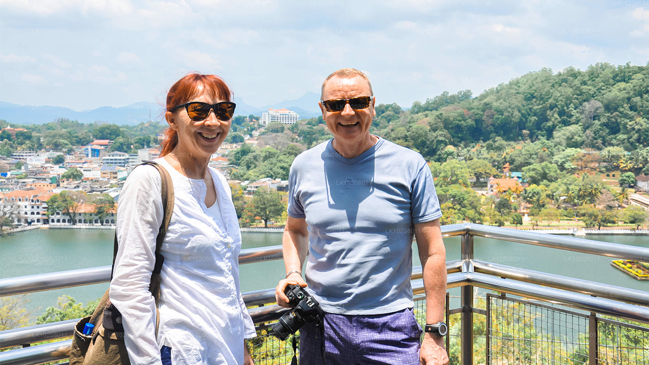Cultura de las colinas desde Colombo (2 días)