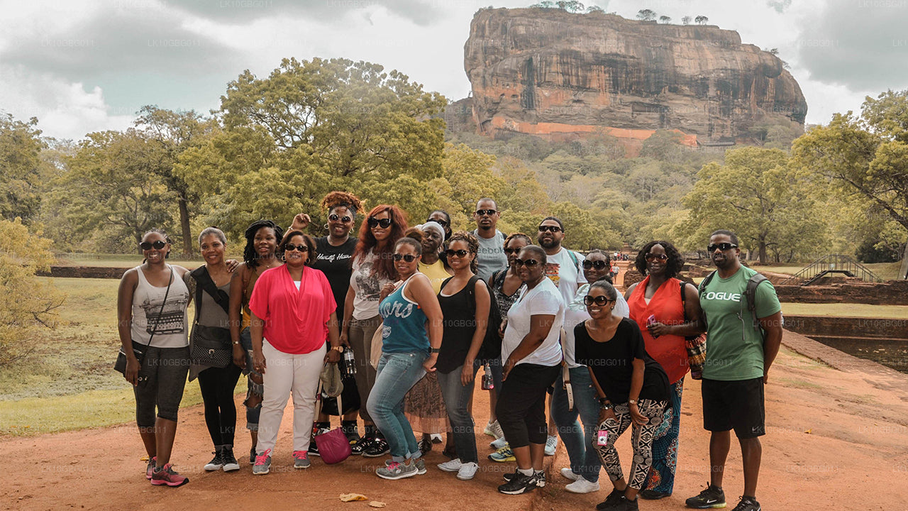 Joyas de Sri Lanka (16 días)