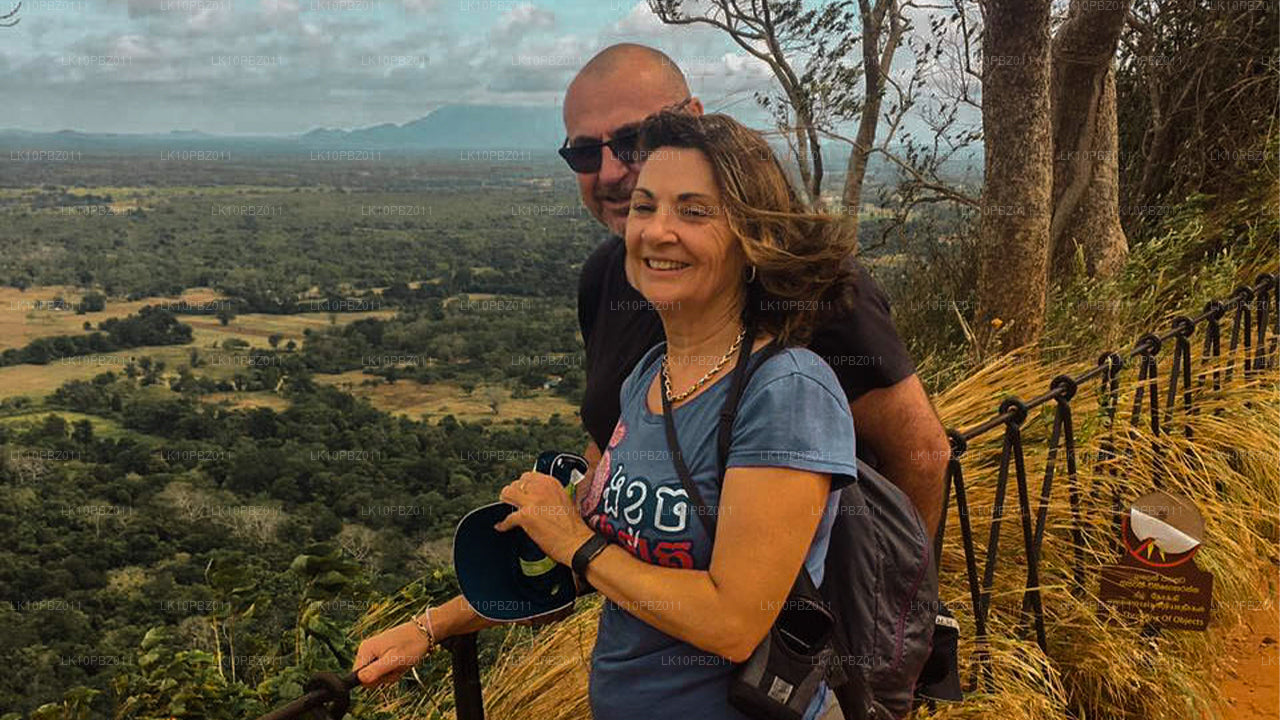 La increíble Sri Lanka (25 días)