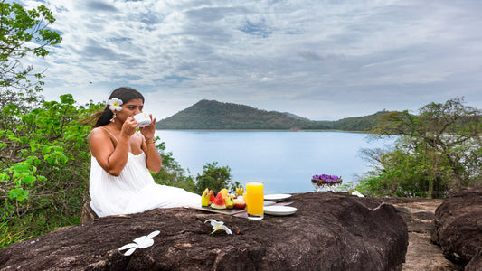 Experiencia de pueblo junto al lago Sorobara desde Mahiyanganaya