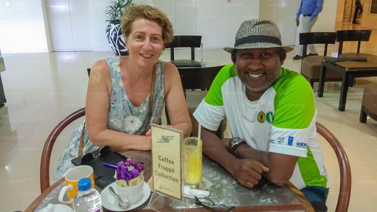 Paseo por la ciudad de Colombo con un lugareño