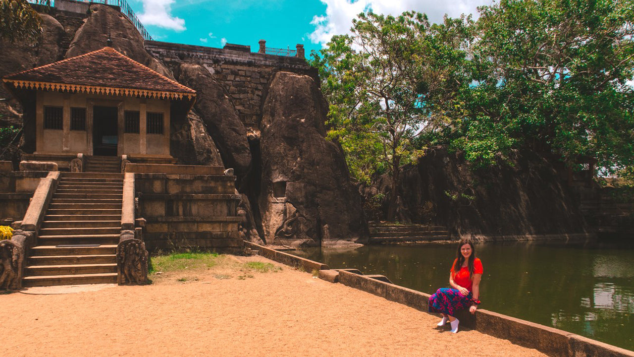 Entrada al Área Sagrada de Anuradhapura