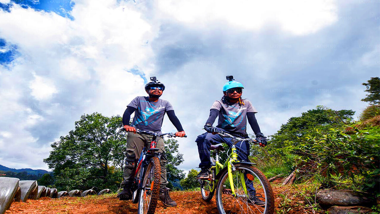 Ciclismo de aventura desde Ella