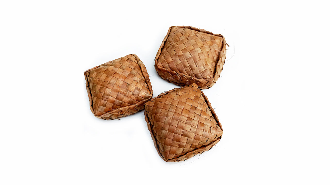 Hoja de coco Lakpura Watti (20 cm)